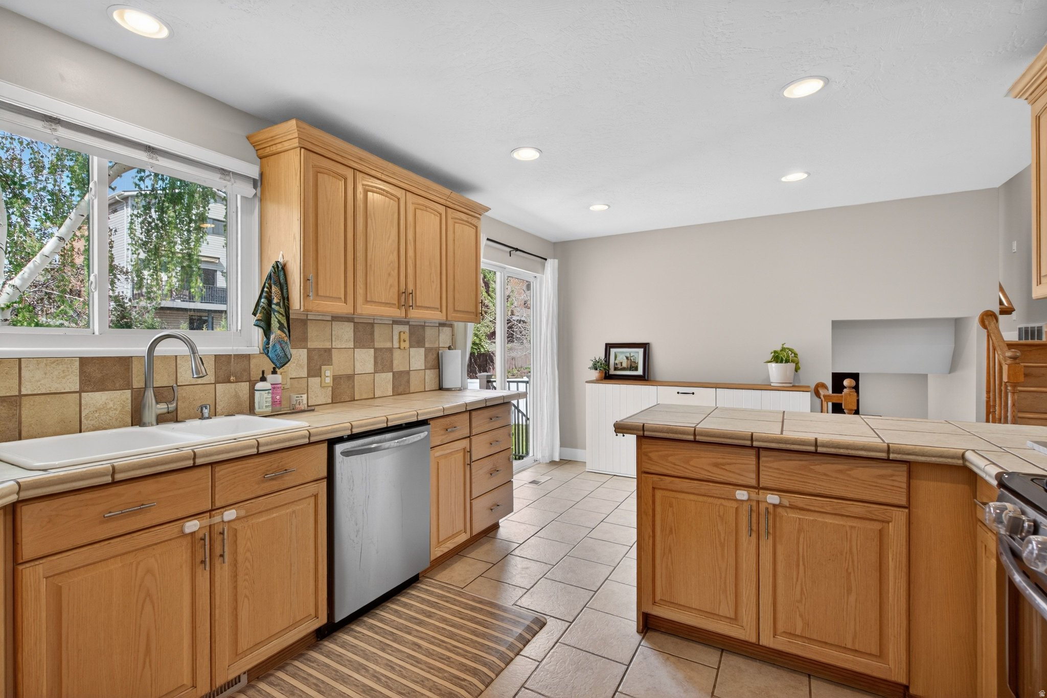 PARK CREST - Residential