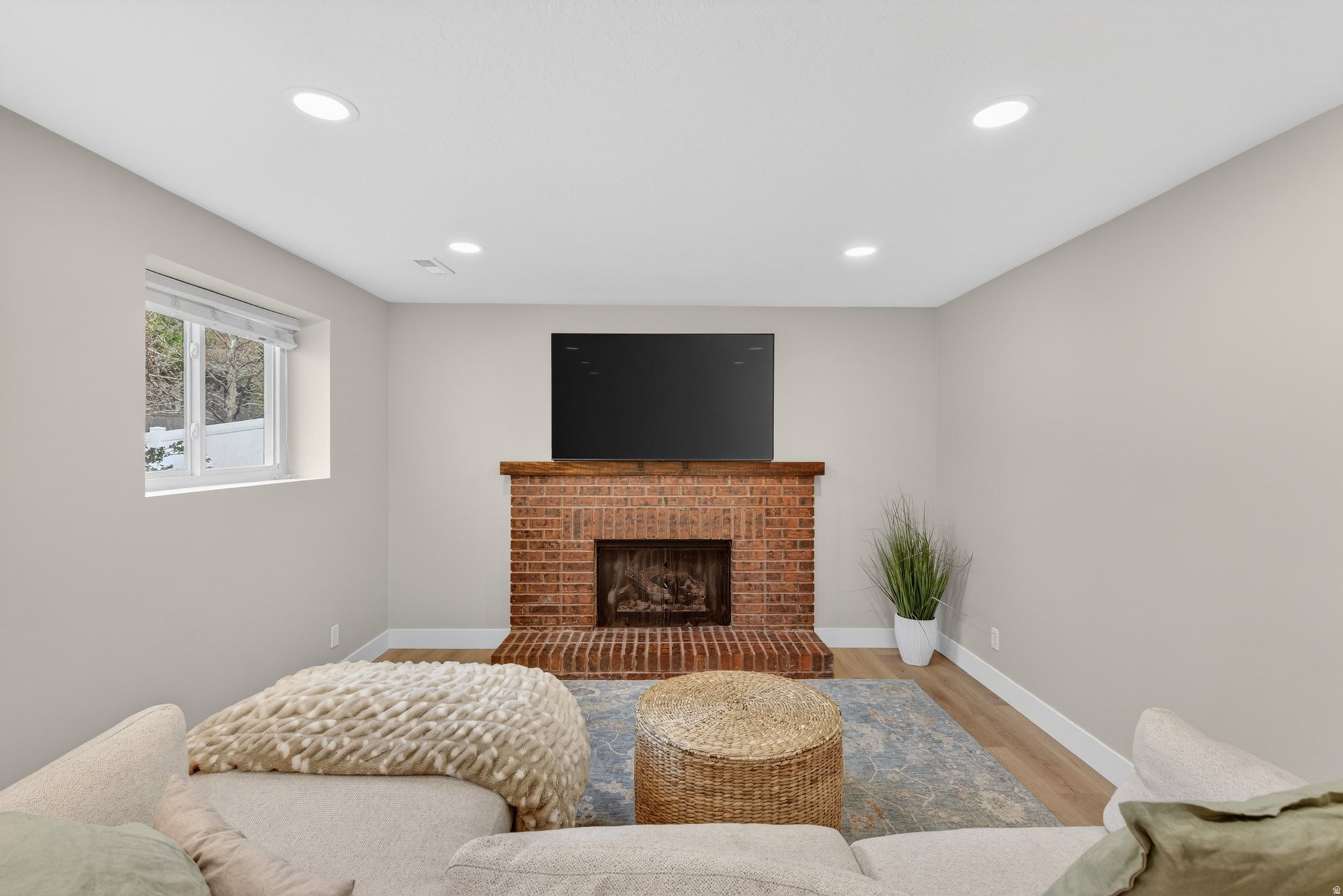 PARK CREST - Residential