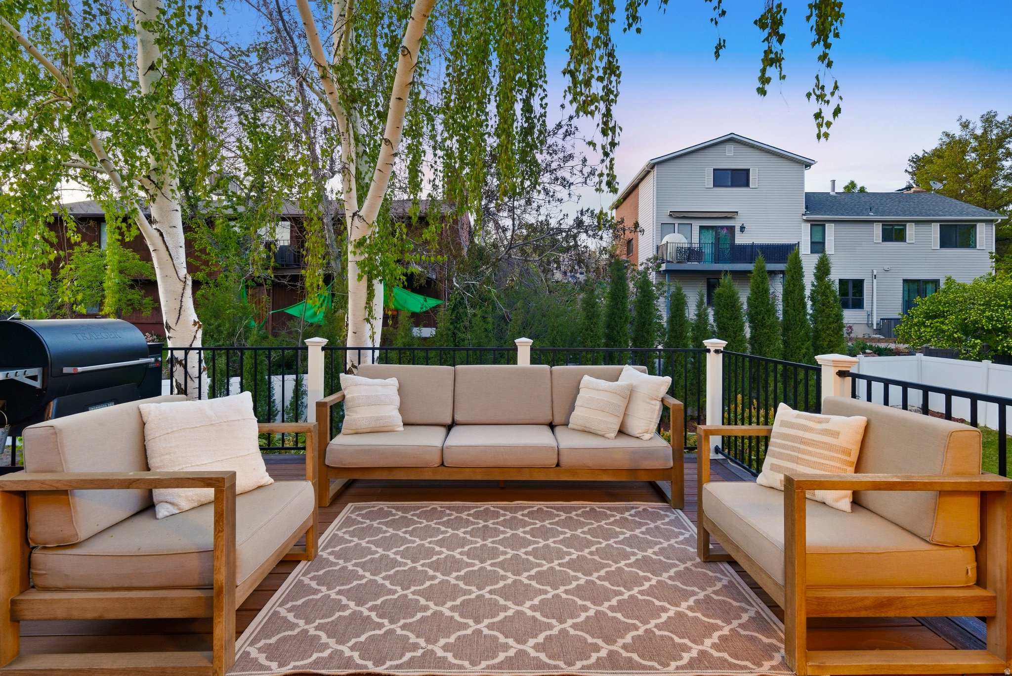 PARK CREST - Residential