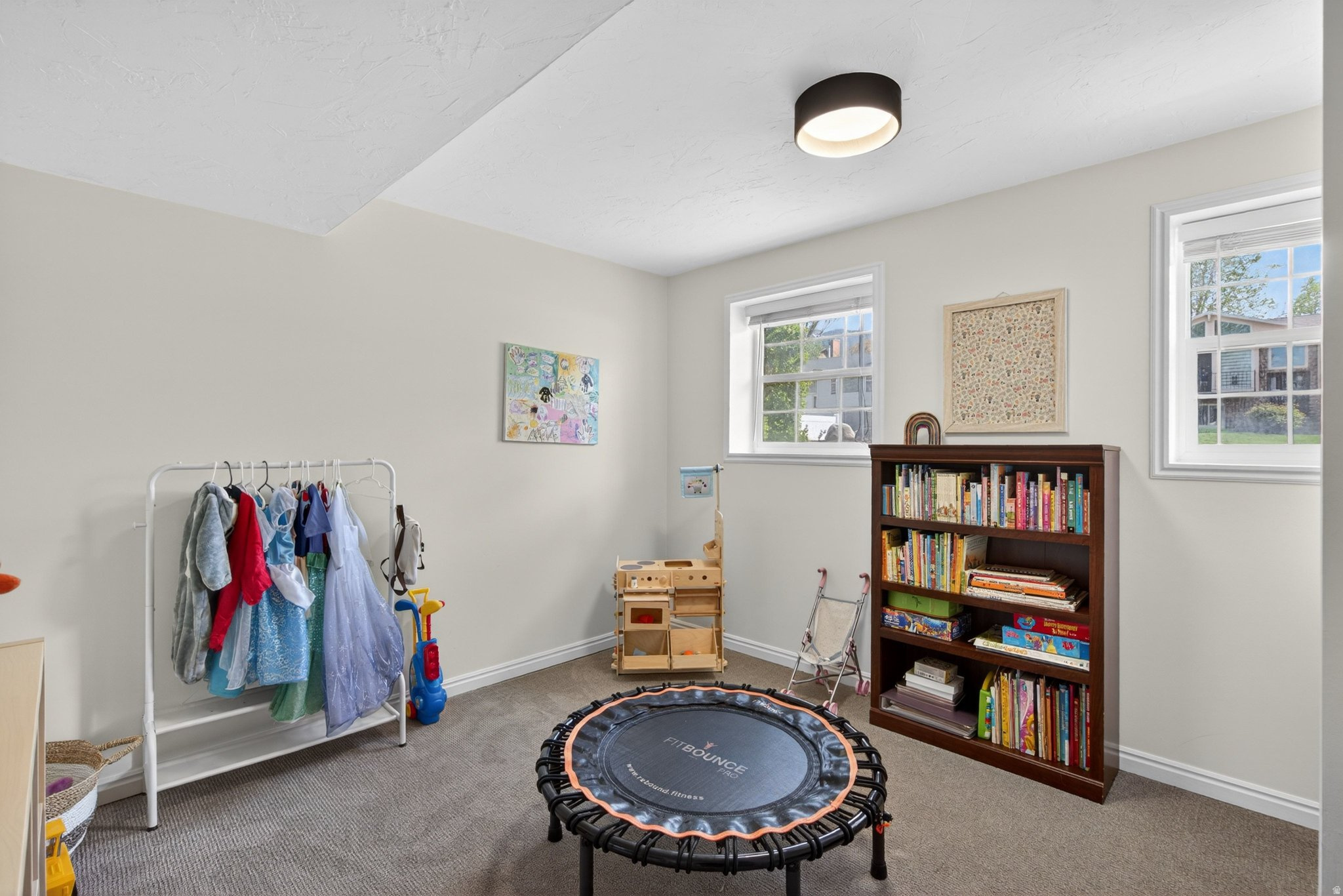 PARK CREST - Residential