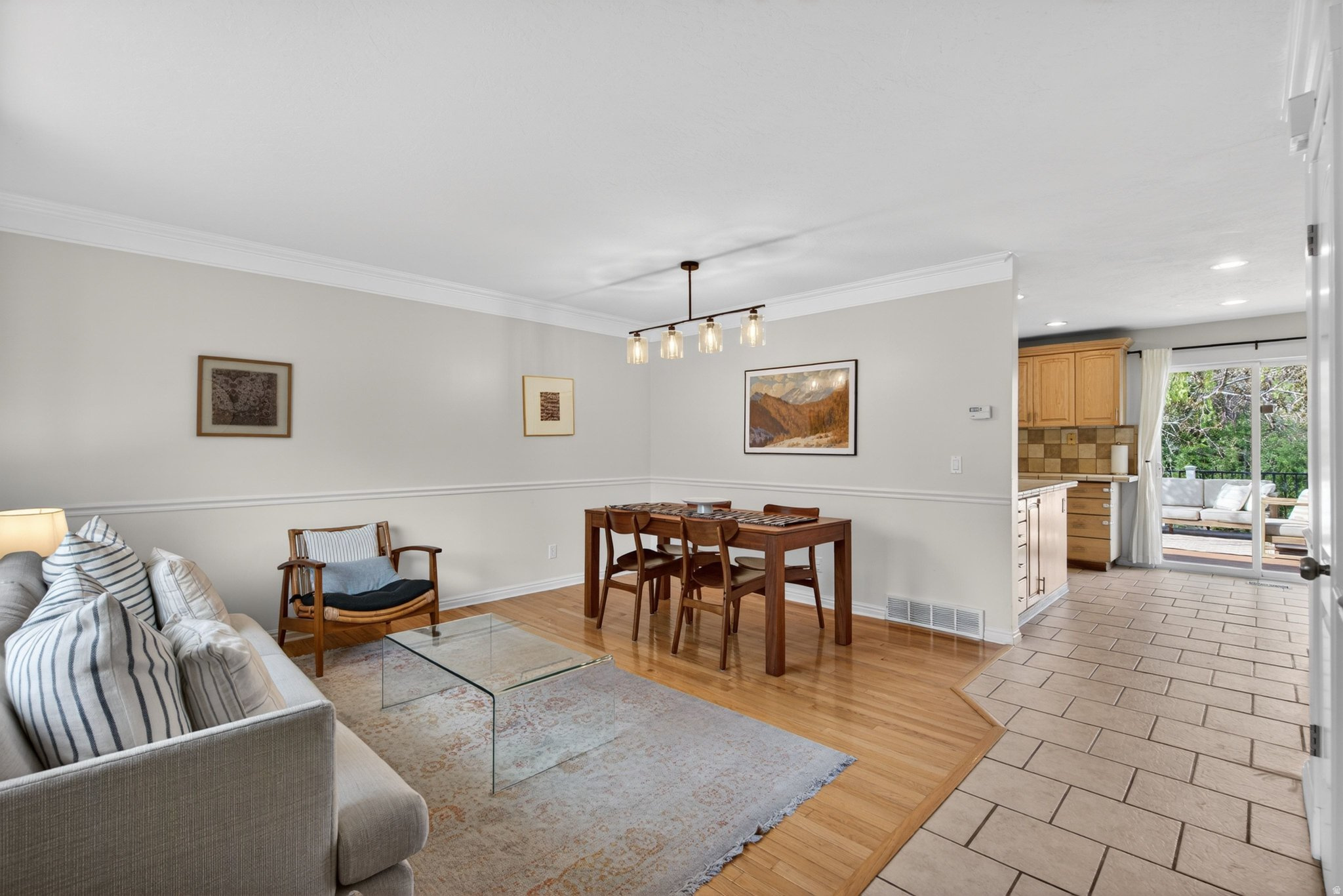 PARK CREST - Residential