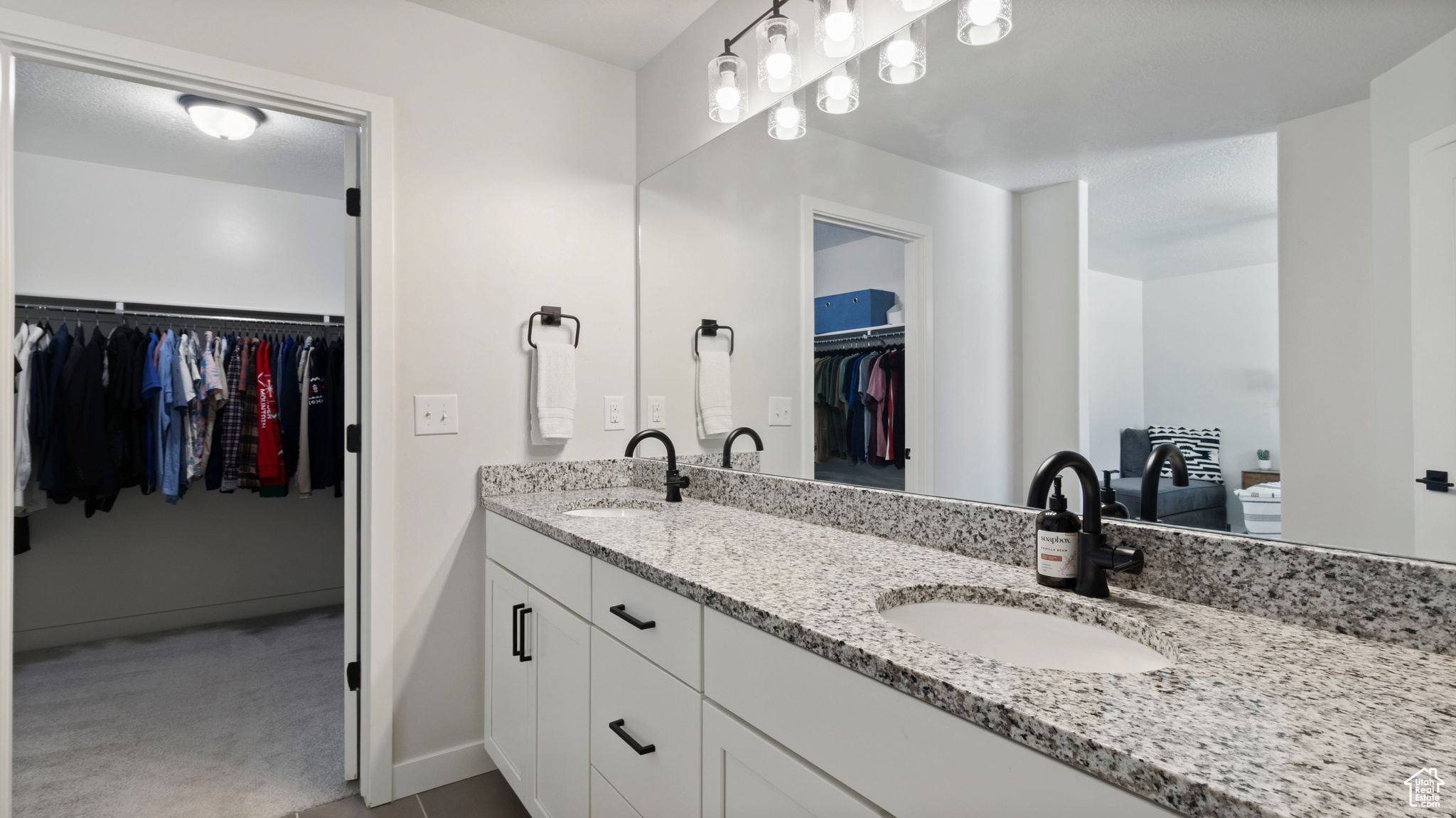 SALT POINT - Residential
