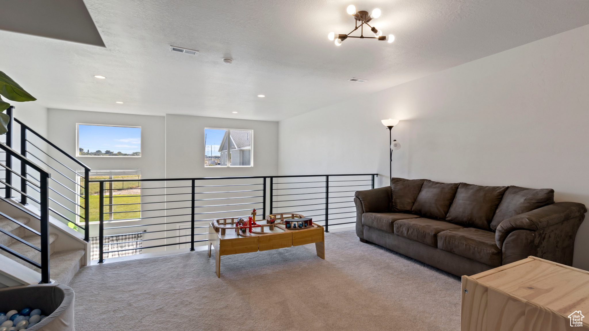 SALT POINT - Residential