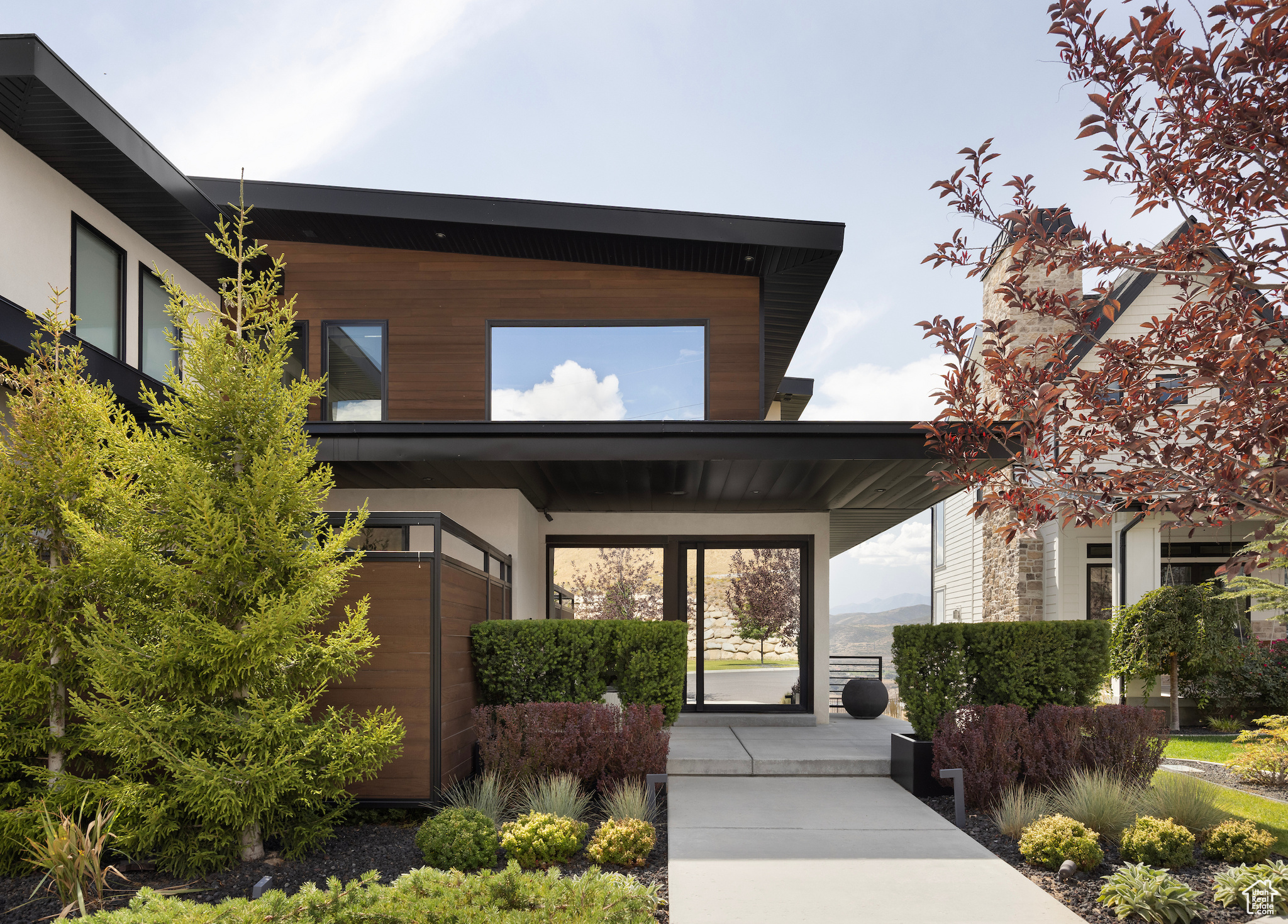 ROCKWELL ESTATES - Residential