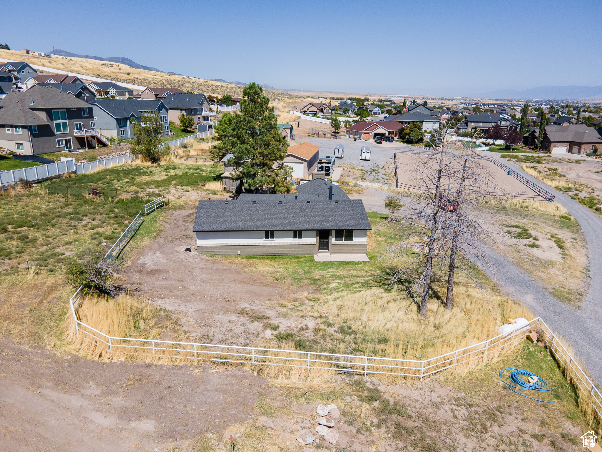 6968 W Dusty Rose Cir, Herriman, Utah image 35