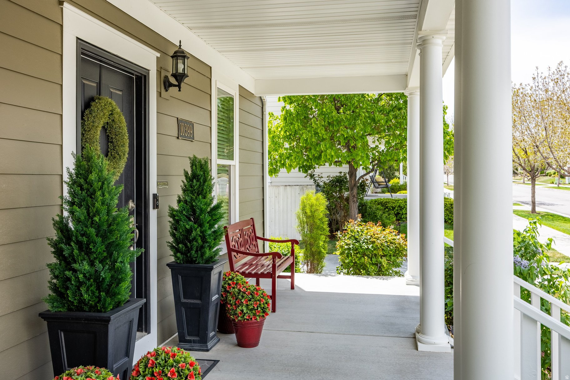 DAYBREAK - Residential