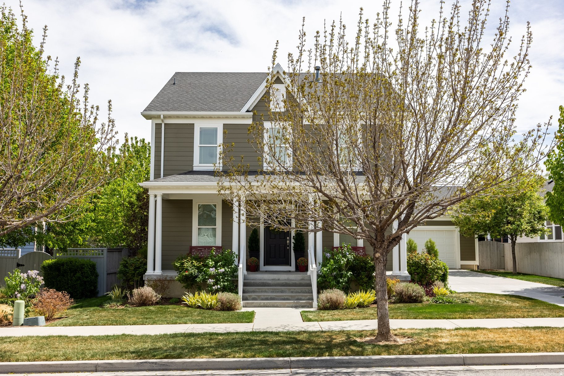 DAYBREAK - Residential