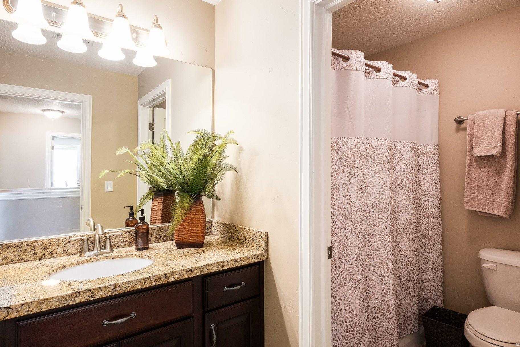 DAYBREAK - Residential