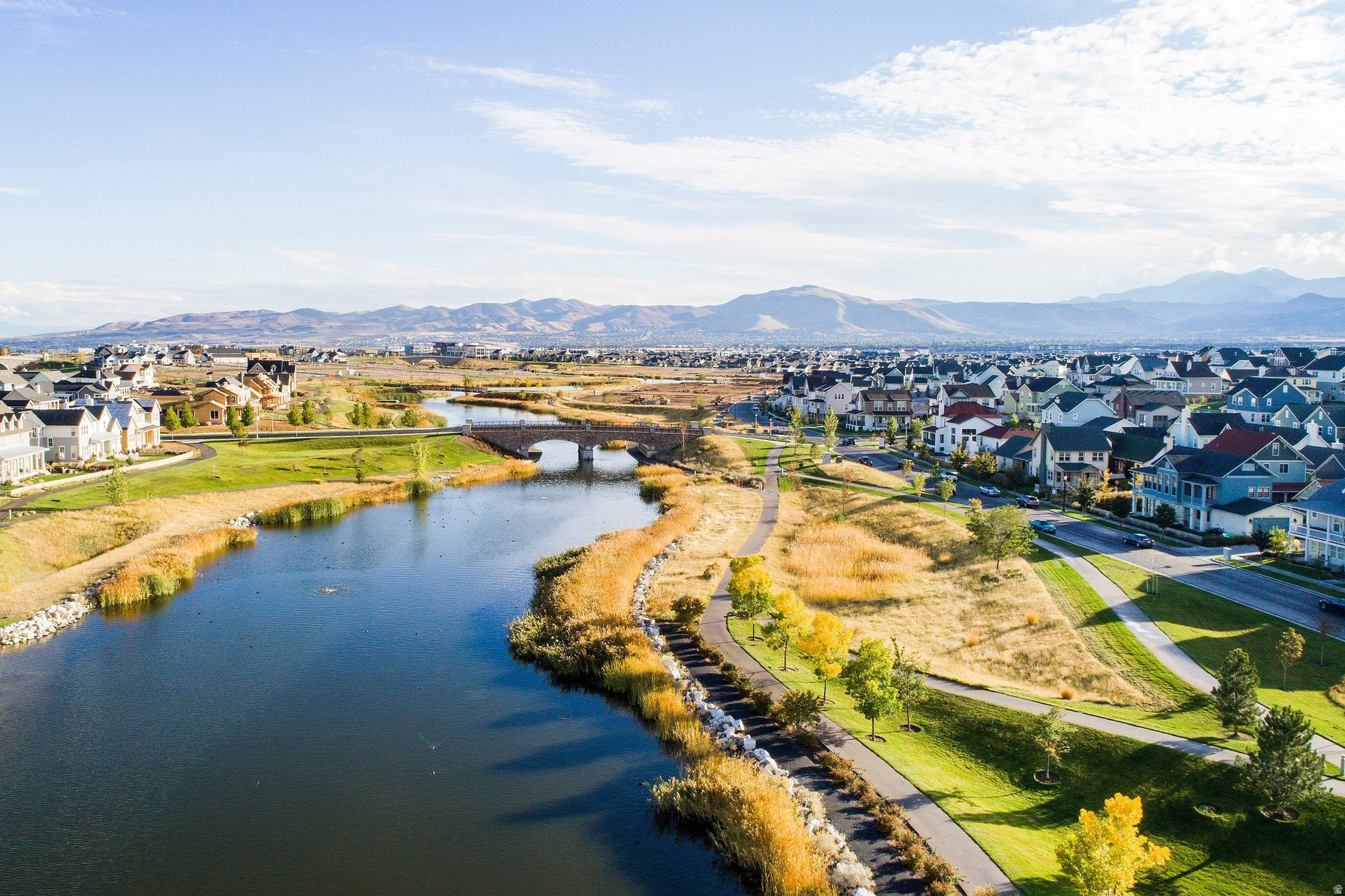 DAYBREAK - Residential