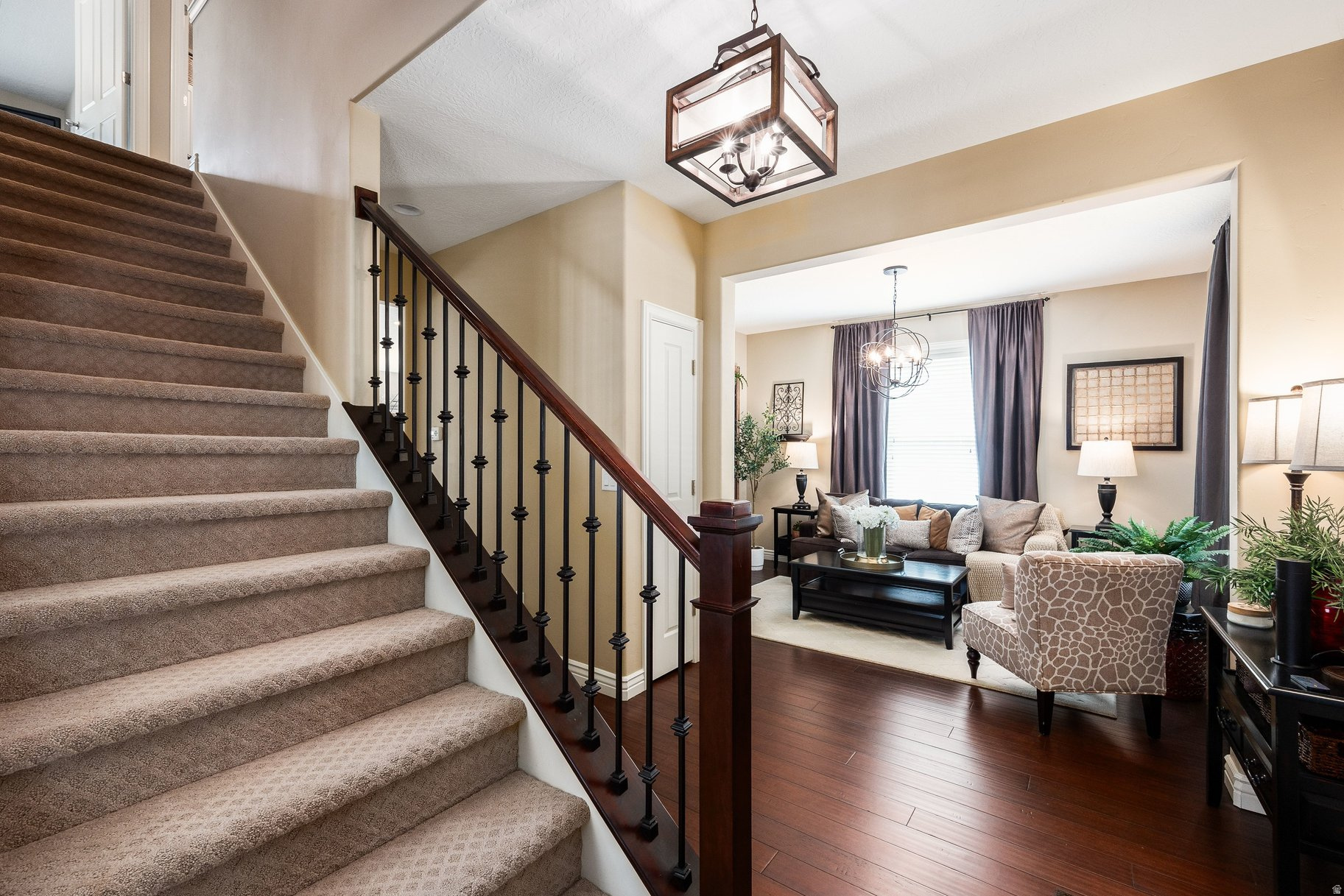 DAYBREAK - Residential