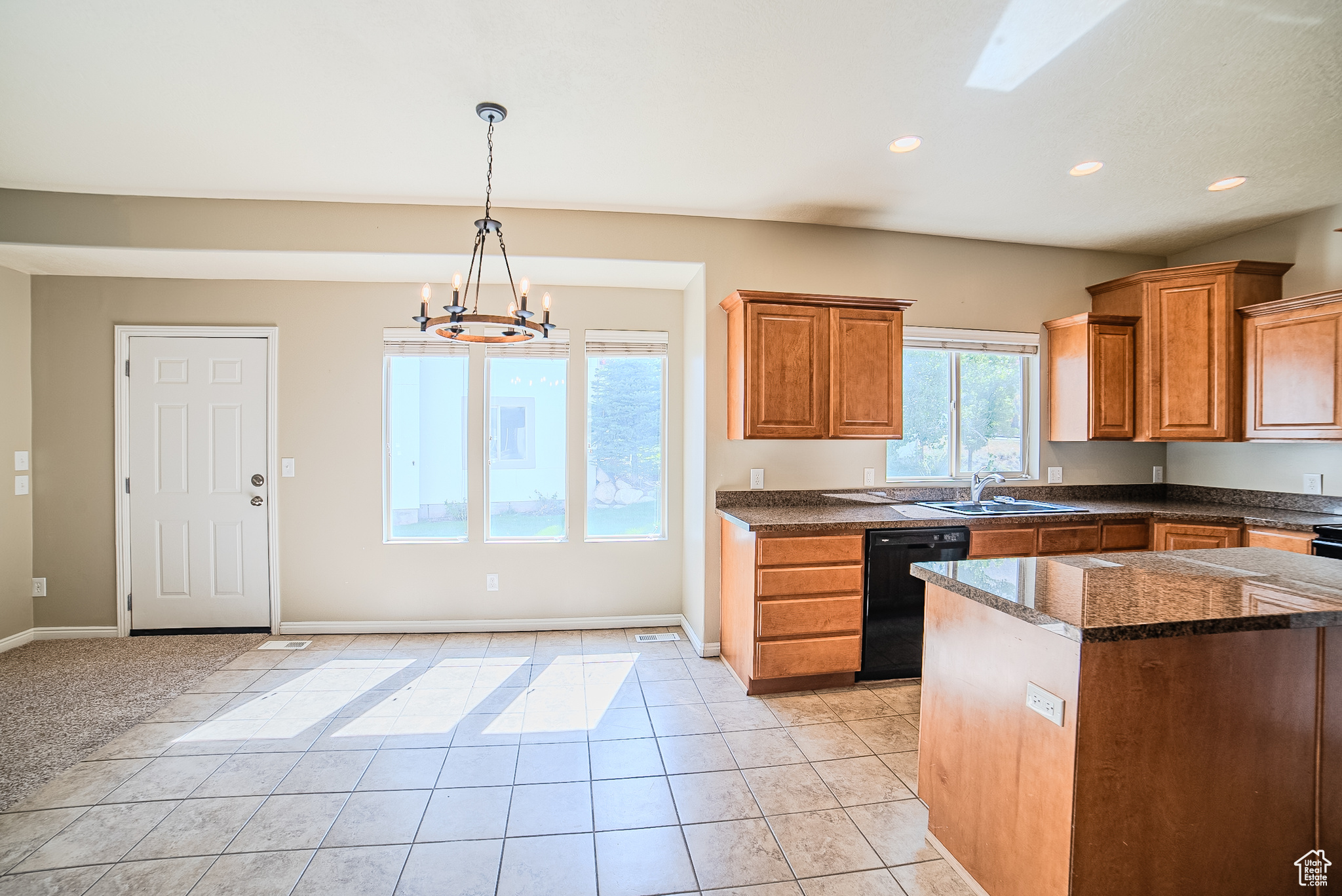 MONTANA VIEW ESTATES - Residential