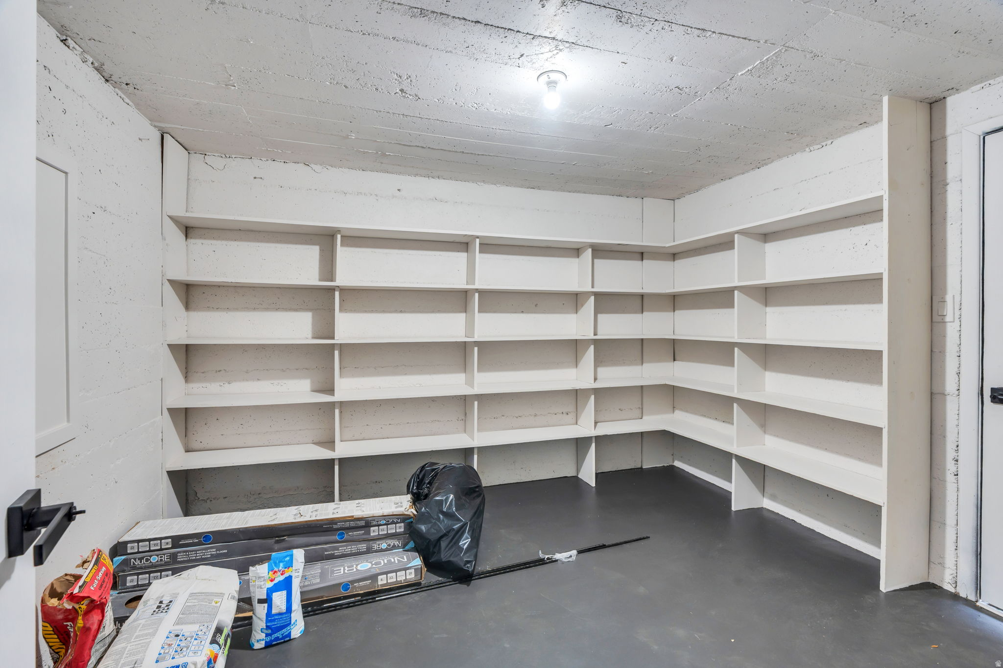 EVENING GLOW - Residential