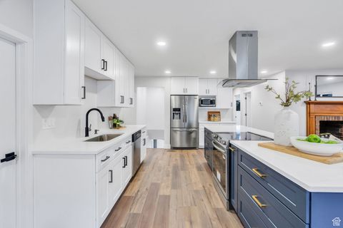 Tiny photo for 1175 N LOCUST LN, Provo, UT 84604 (MLS # 2119240)