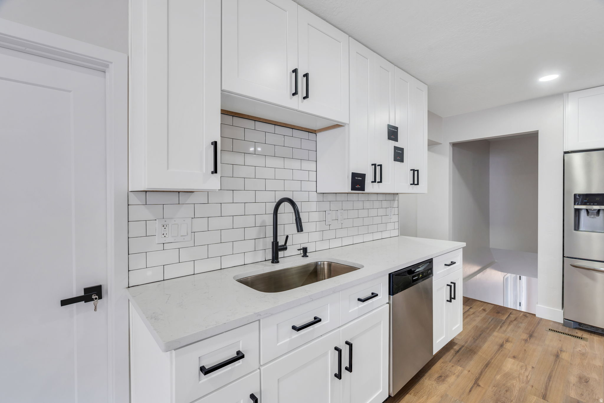 EVENING GLOW - Residential