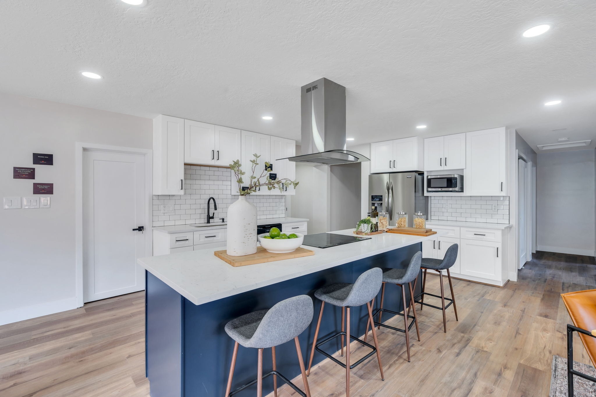 EVENING GLOW - Residential