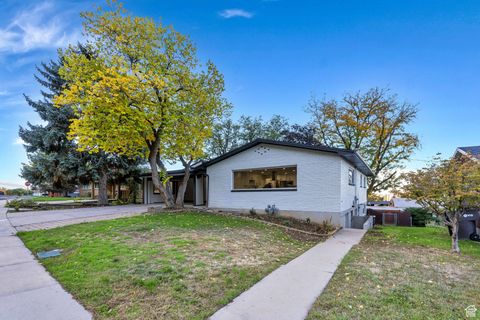 Tiny photo for 1175 N LOCUST LN, Provo, UT 84604 (MLS # 2119240)