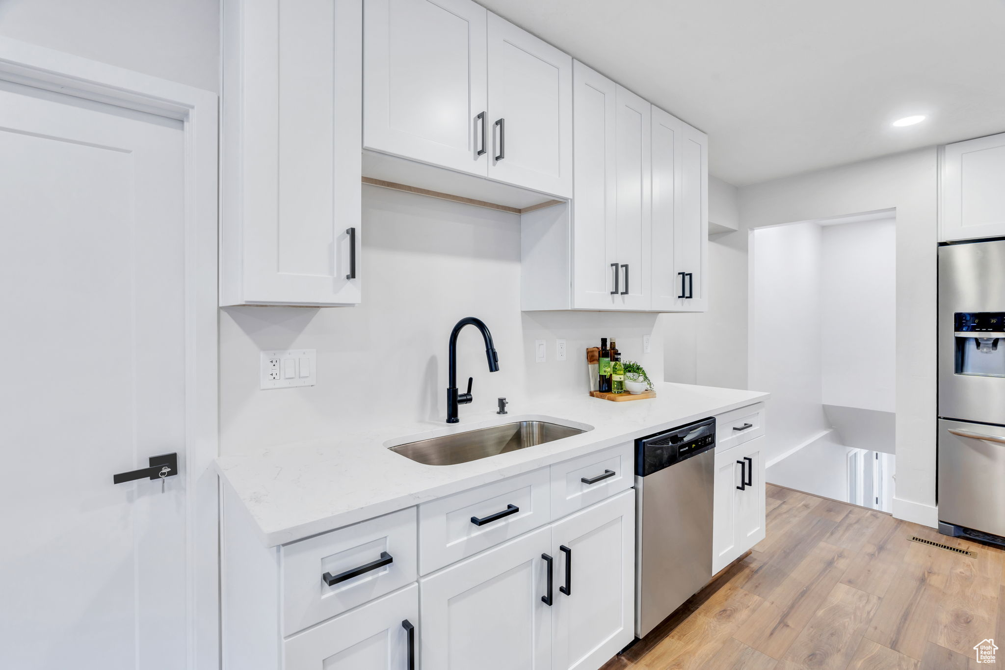 EVENING GLOW - Residential