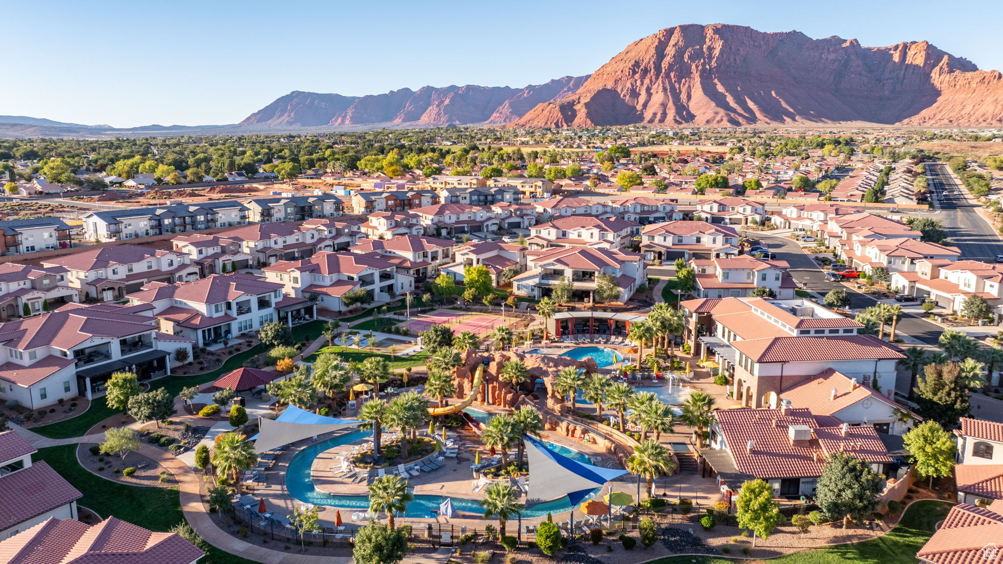 ARCADIA VACATION RESORT 1 - Residential