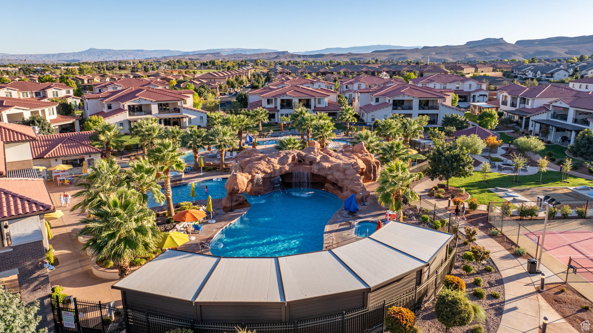 ARCADIA VACATION RESORT 1 - Residential