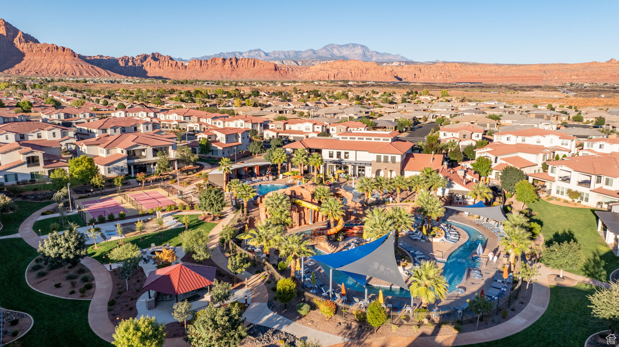 ARCADIA VACATION RESORT 1 - Residential