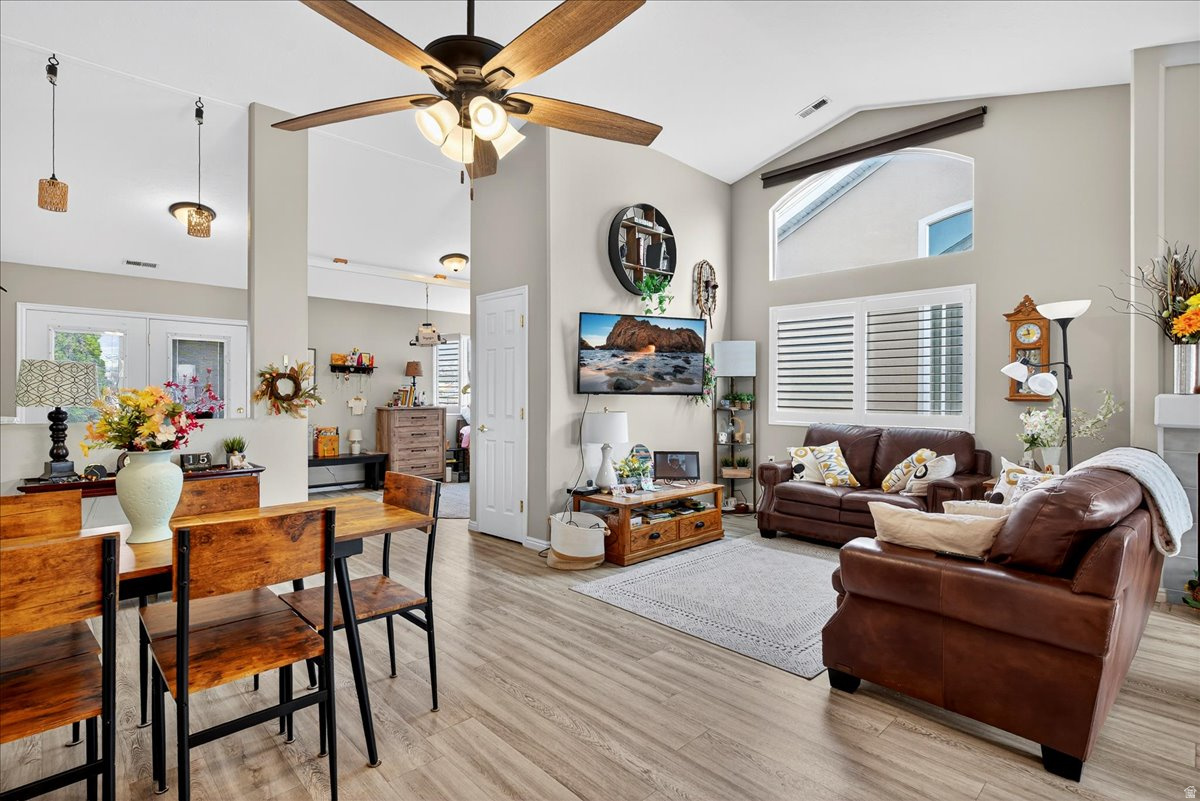 ROYLANCE FARMS PH 2 - Residential