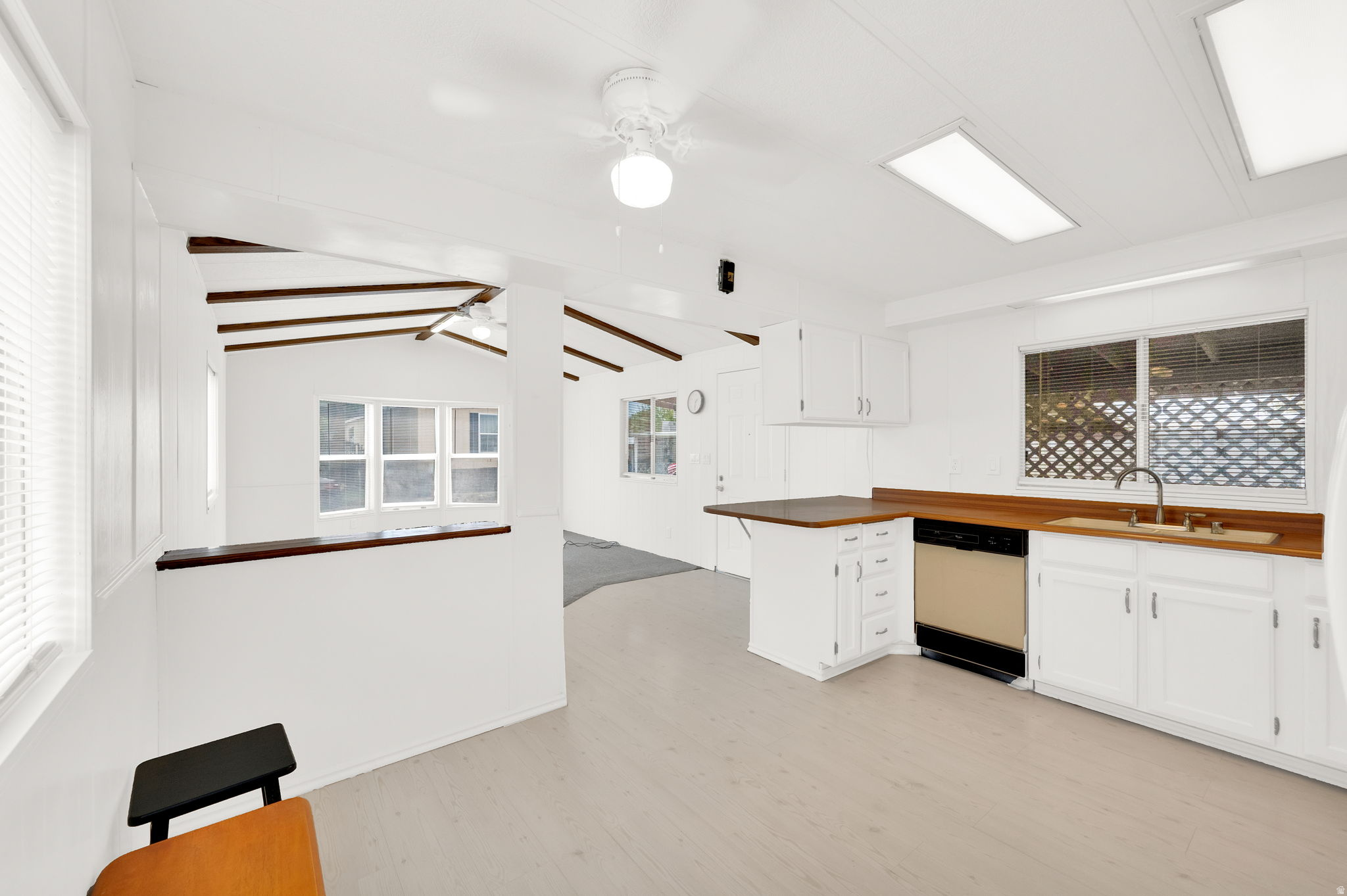 SOUTH SPRINGVILLE TERRACE - Residential