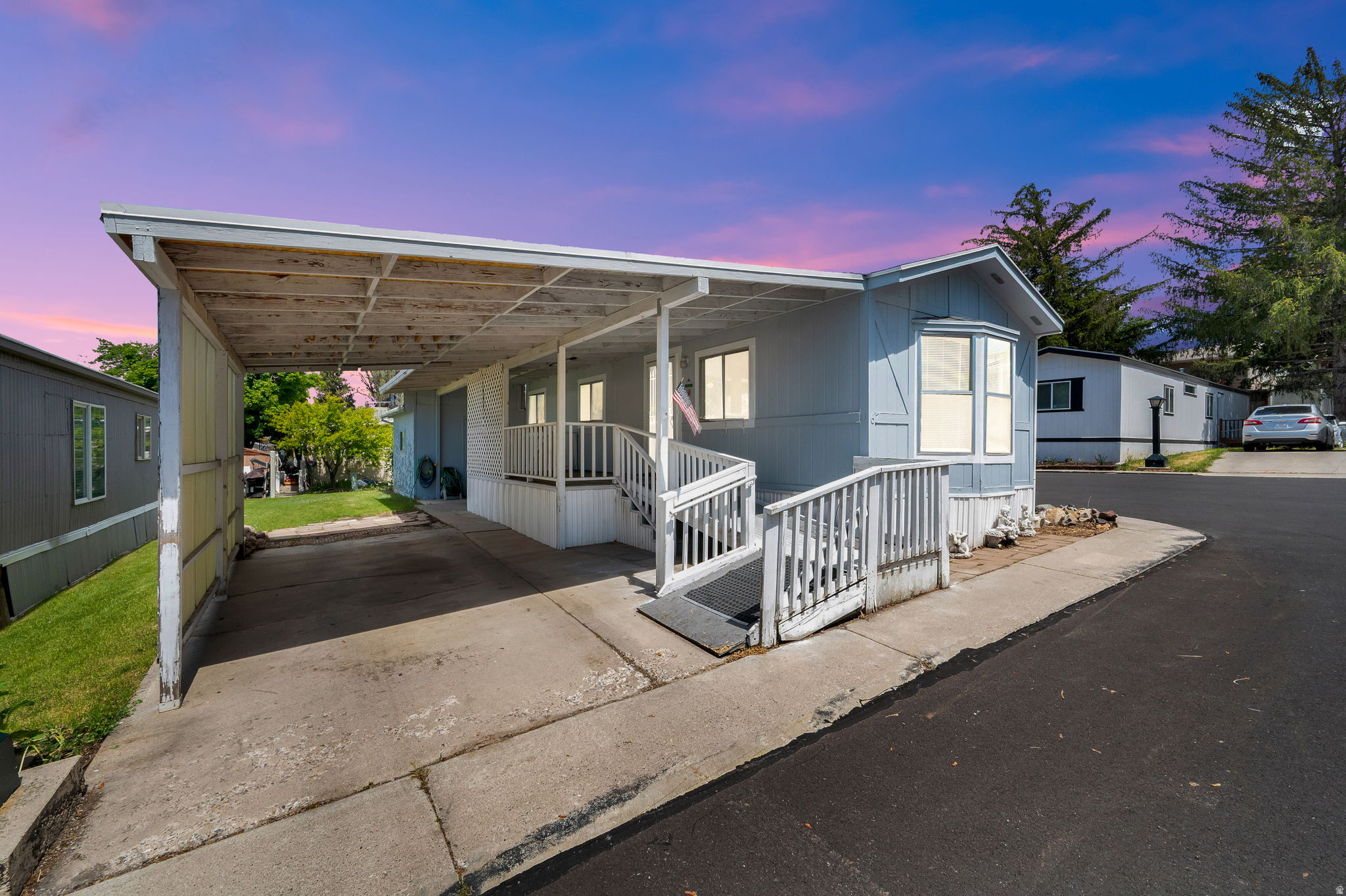 SOUTH SPRINGVILLE TERRACE - Residential