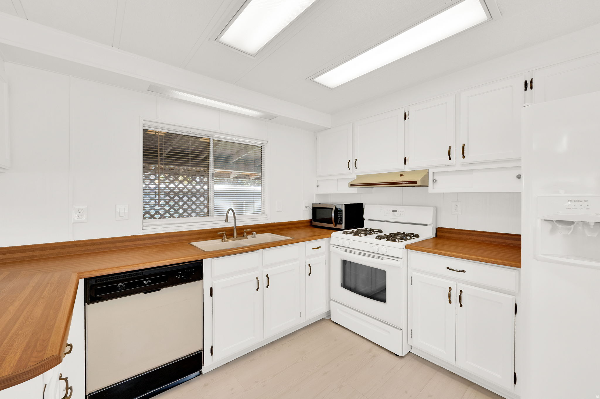 SOUTH SPRINGVILLE TERRACE - Residential