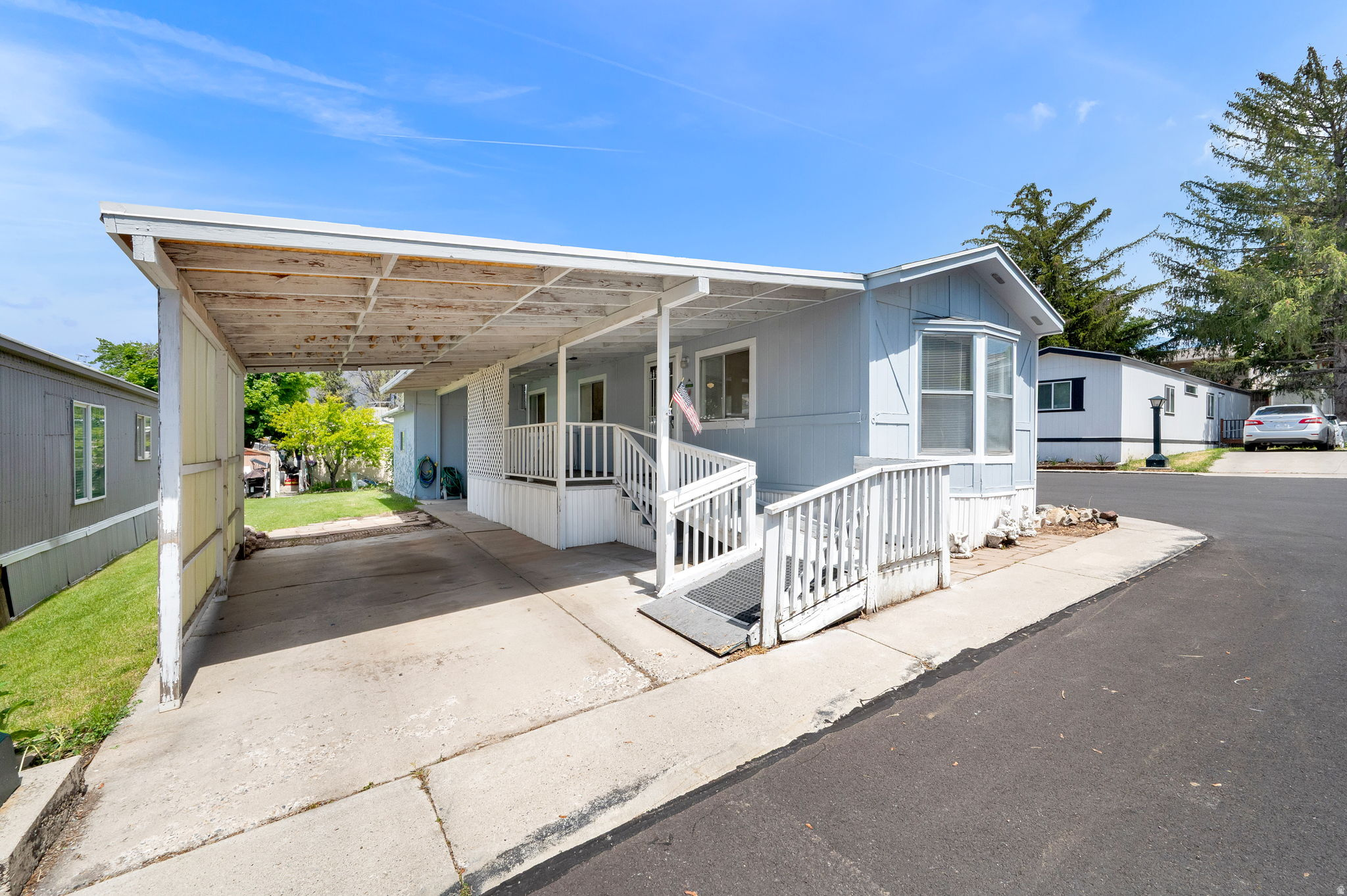 SOUTH SPRINGVILLE TERRACE - Residential