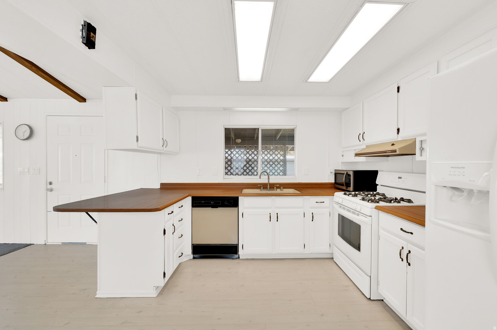 SOUTH SPRINGVILLE TERRACE - Residential