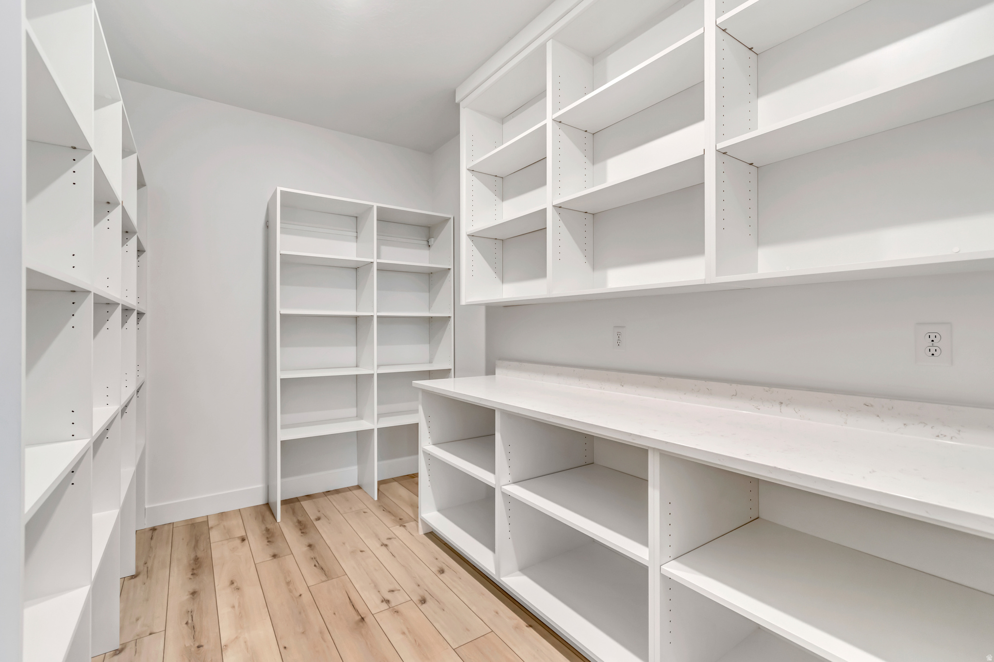 WEST FIELDS - Residential