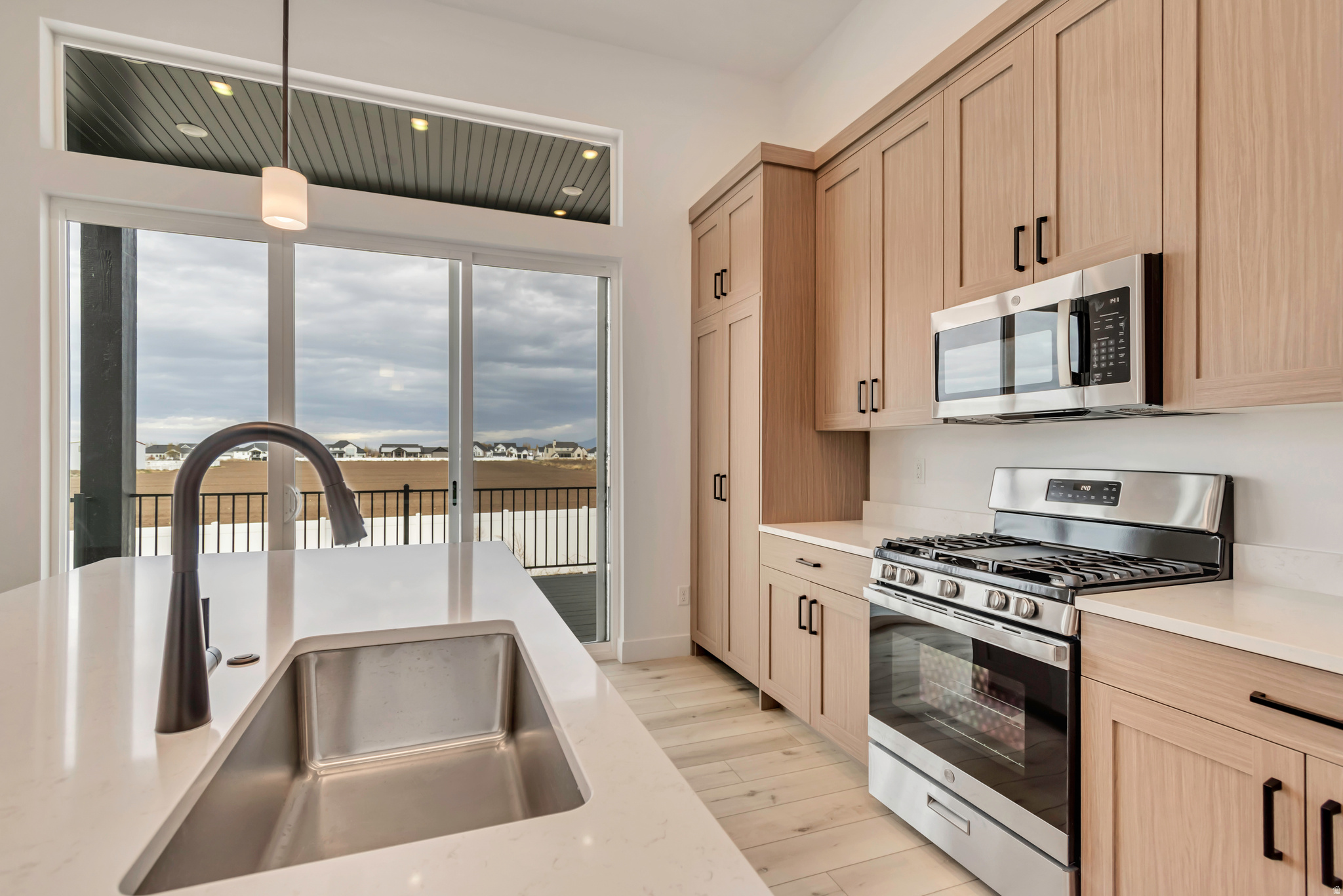 WEST FIELDS - Residential