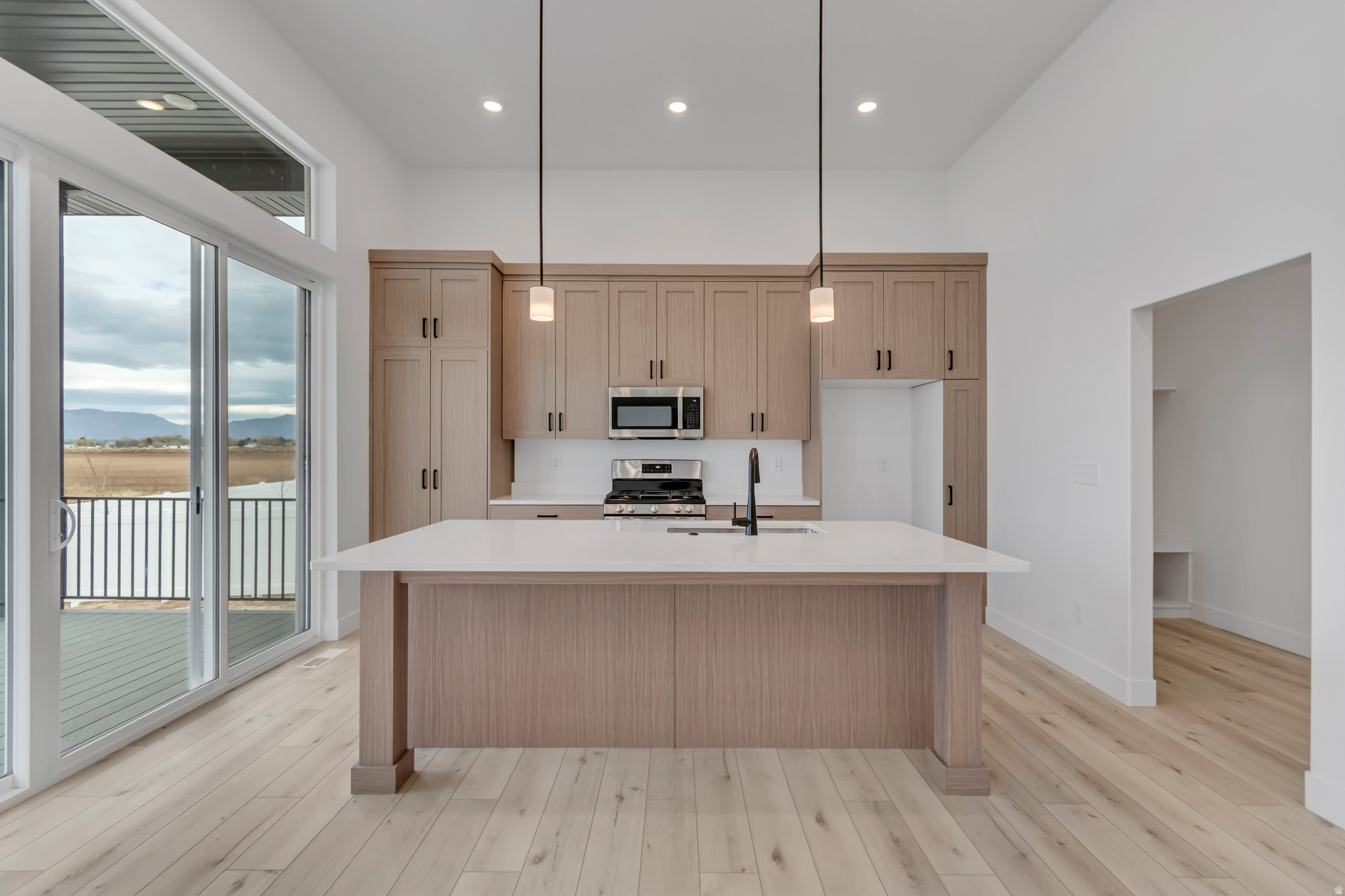 WEST FIELDS - Residential