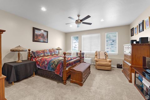 Tiny photo for 2471 S SCENIC DR E, Salt Lake City, UT 84109 (MLS # 2112357)