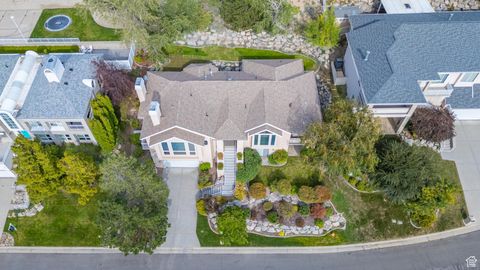 Tiny photo for 2471 S SCENIC DR E, Salt Lake City, UT 84109 (MLS # 2112357)