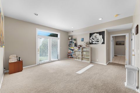 Tiny photo for 2471 S SCENIC DR E, Salt Lake City, UT 84109 (MLS # 2112357)