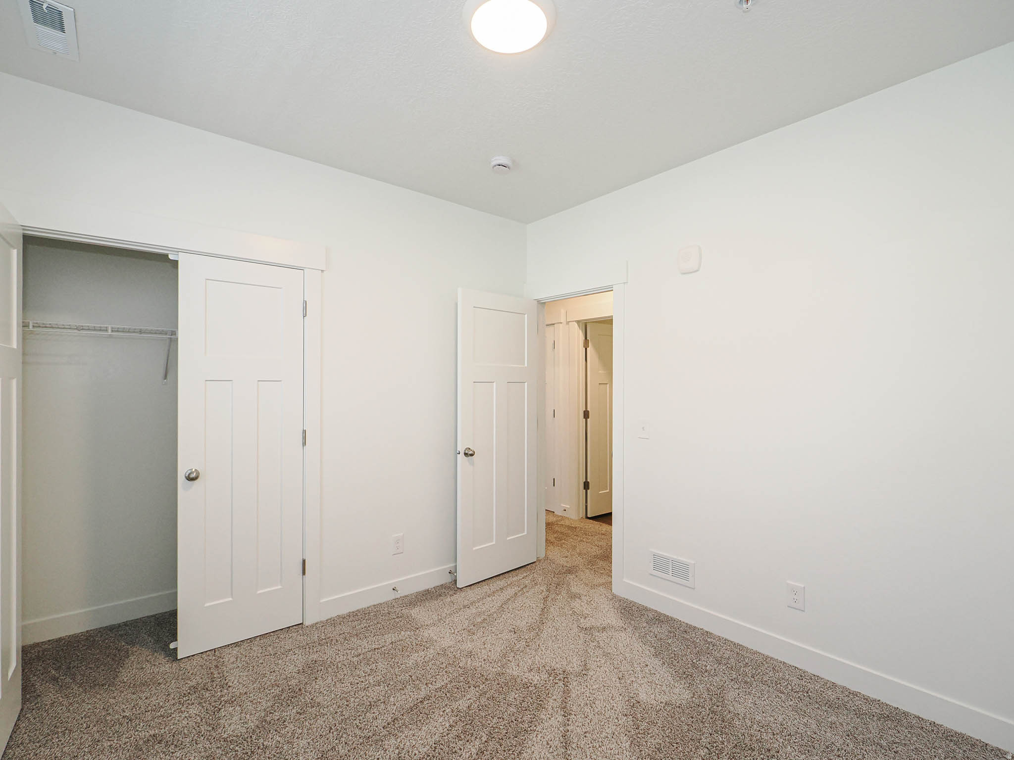 MOUNTAIN RIDGE - Residential