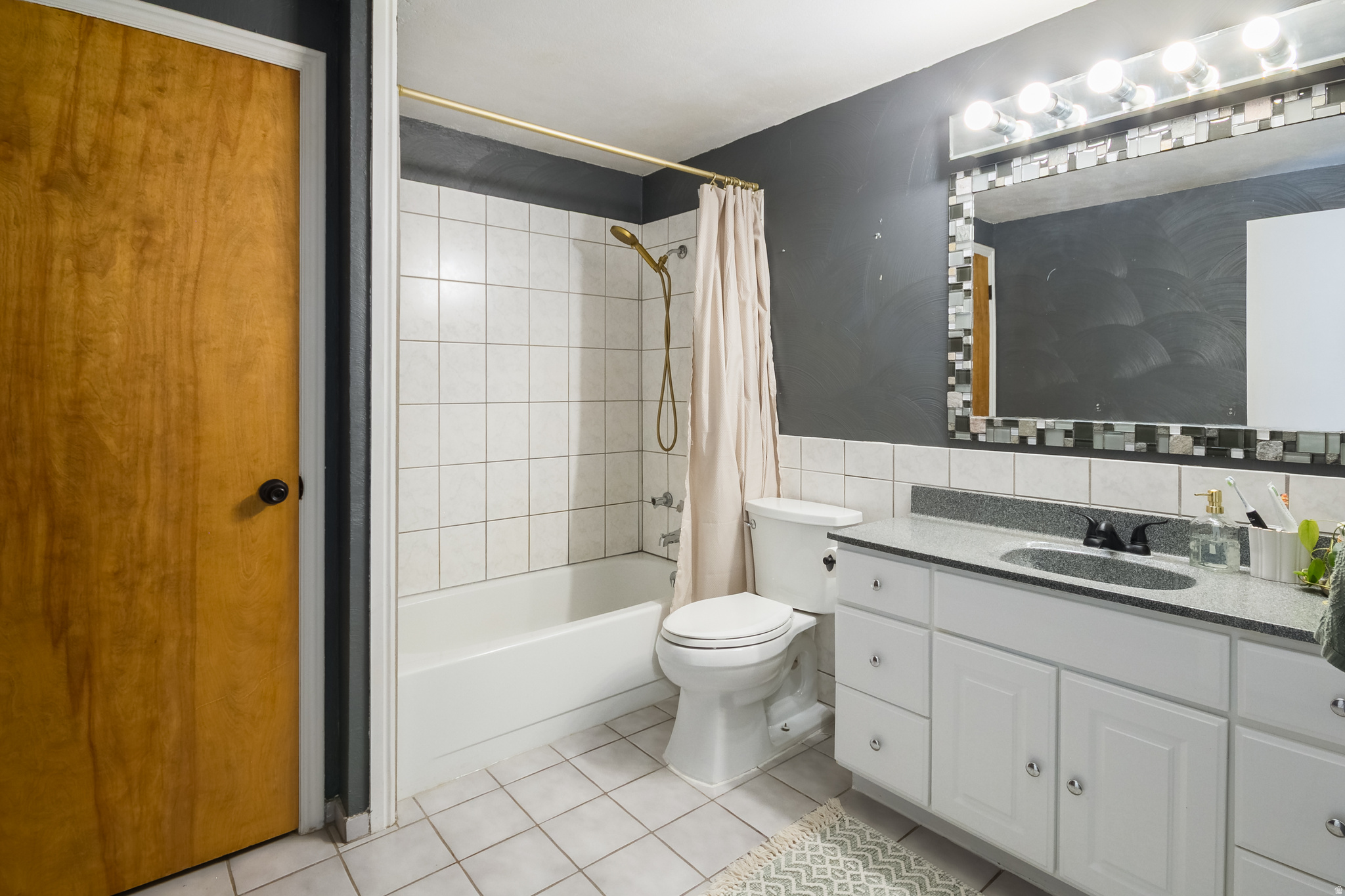 COTTONWOOD HEIGHTS PHASE 2 SUBD - Residential