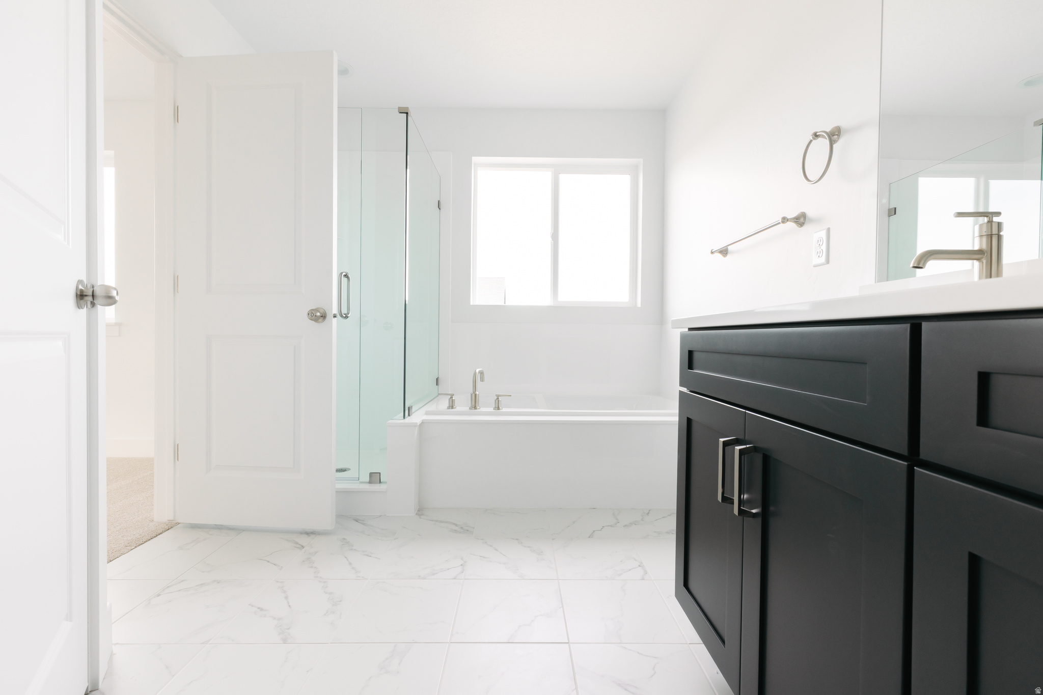 MOUNTAIN RIDGE - Residential