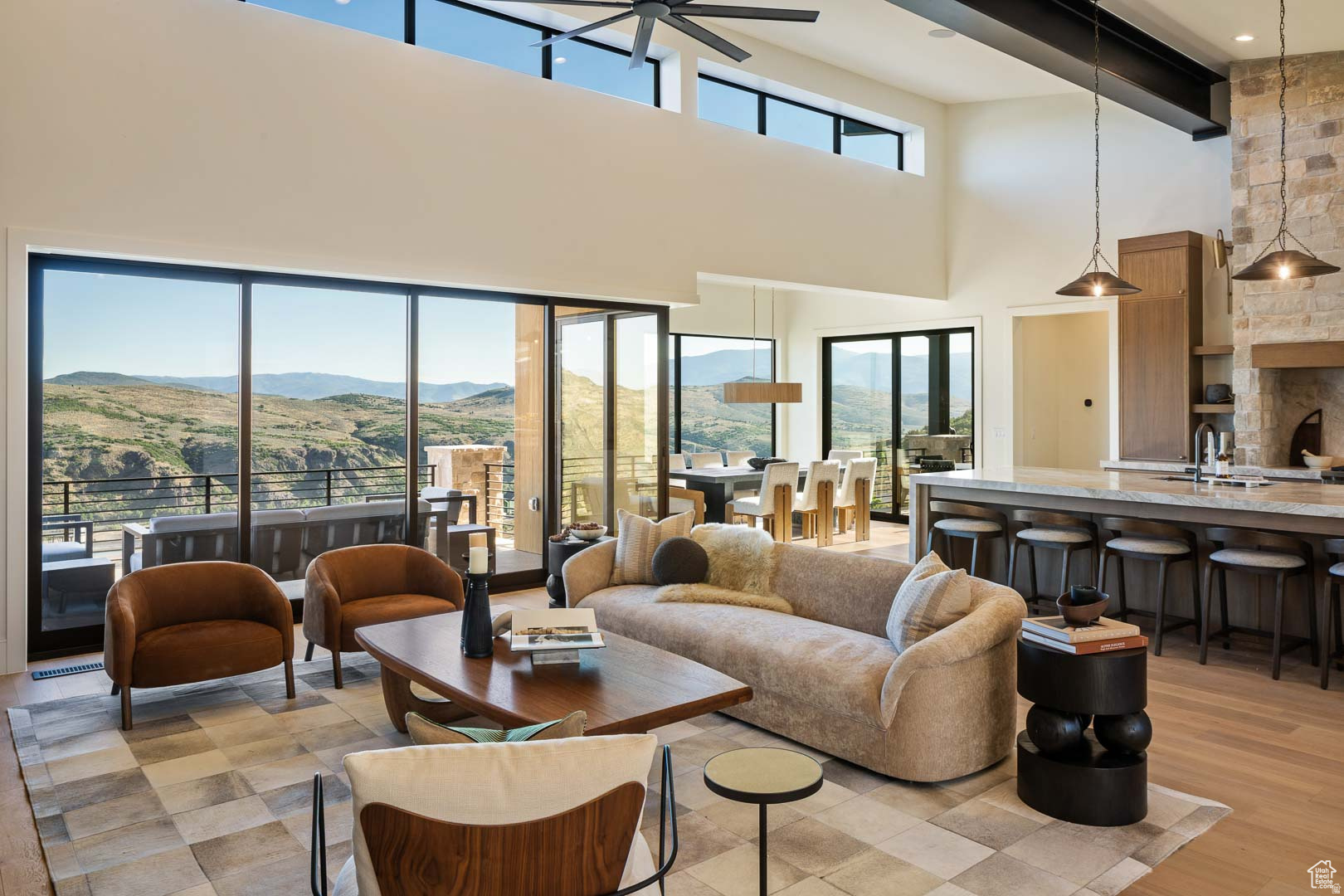 BENLOCH RANCH - Residential