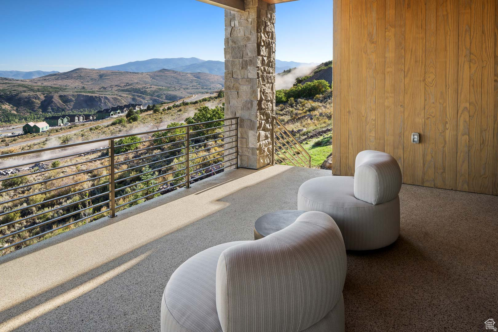 BENLOCH RANCH - Residential