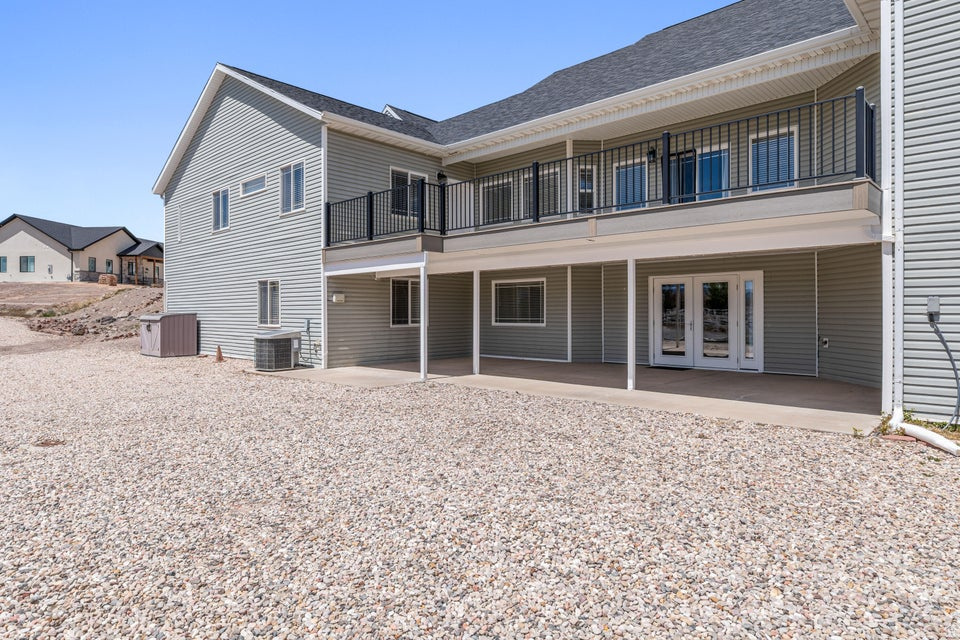BRIDLE PATH WEST (MONTE VISTA UNIT 5) - Residential