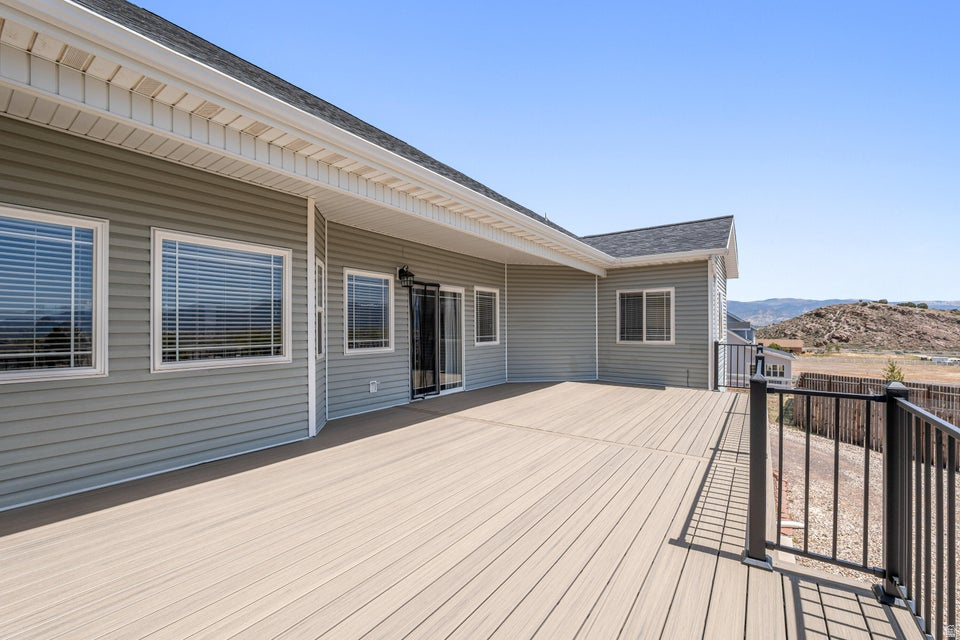 BRIDLE PATH WEST (MONTE VISTA UNIT 5) - Residential