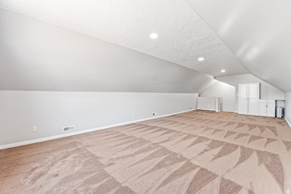 BRIDLE PATH WEST (MONTE VISTA UNIT 5) - Residential