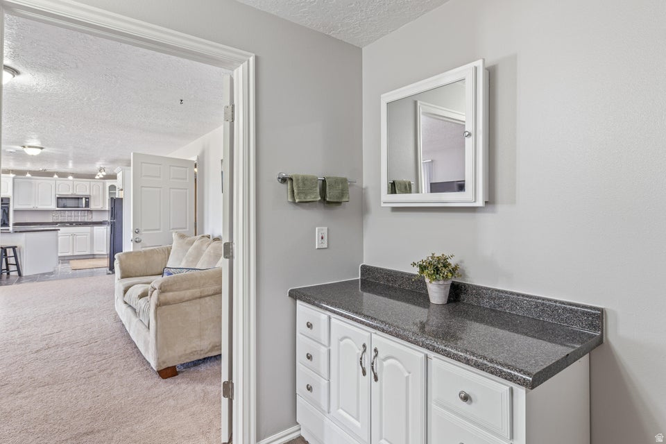 BRIDLE PATH WEST (MONTE VISTA UNIT 5) - Residential