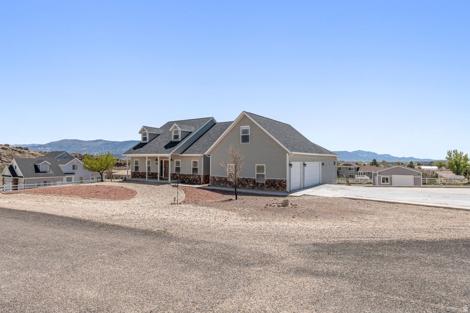 BRIDLE PATH WEST (MONTE VISTA UNIT 5) - Residential