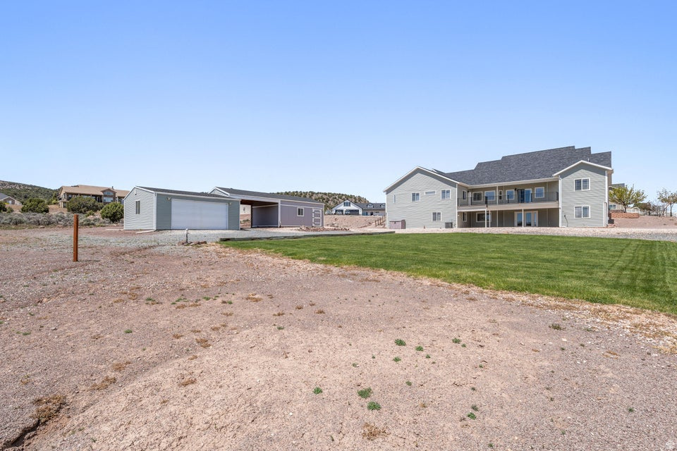 BRIDLE PATH WEST (MONTE VISTA UNIT 5) - Residential