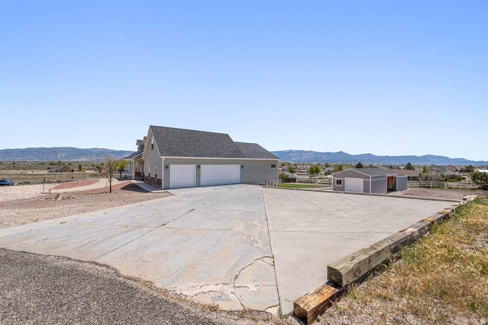 BRIDLE PATH WEST (MONTE VISTA UNIT 5) - Residential