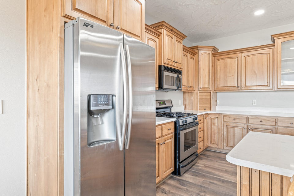 BRIDLE PATH WEST (MONTE VISTA UNIT 5) - Residential