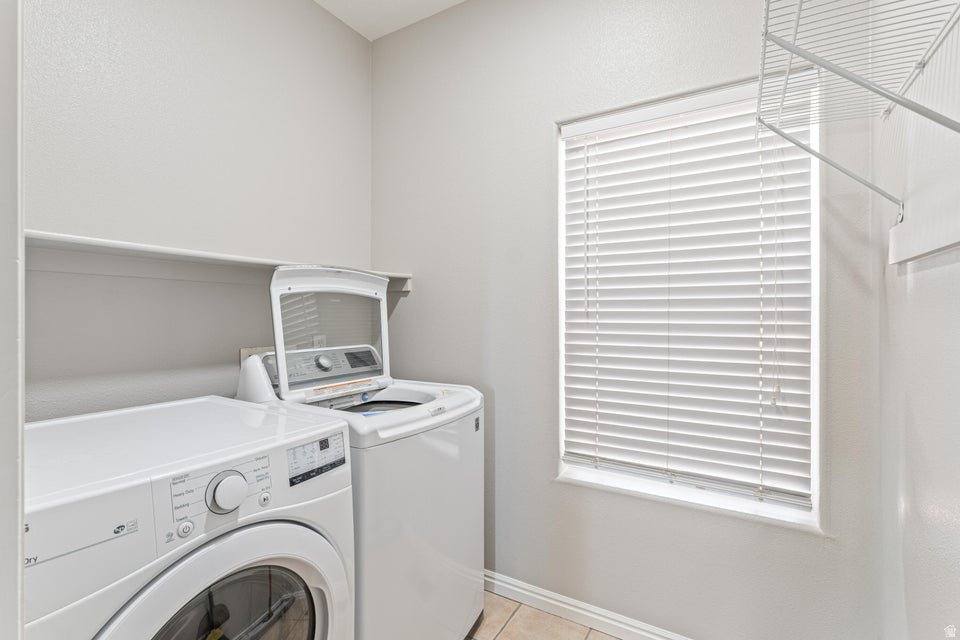 BRIDLE PATH WEST (MONTE VISTA UNIT 5) - Residential